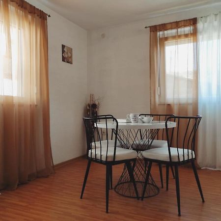 Apartman "Like At Home" ヤイツェ エクステリア 写真