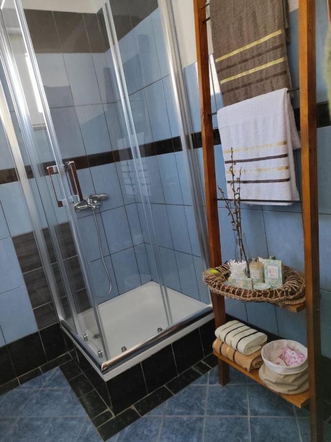 Apartman "Like At Home" ヤイツェ エクステリア 写真